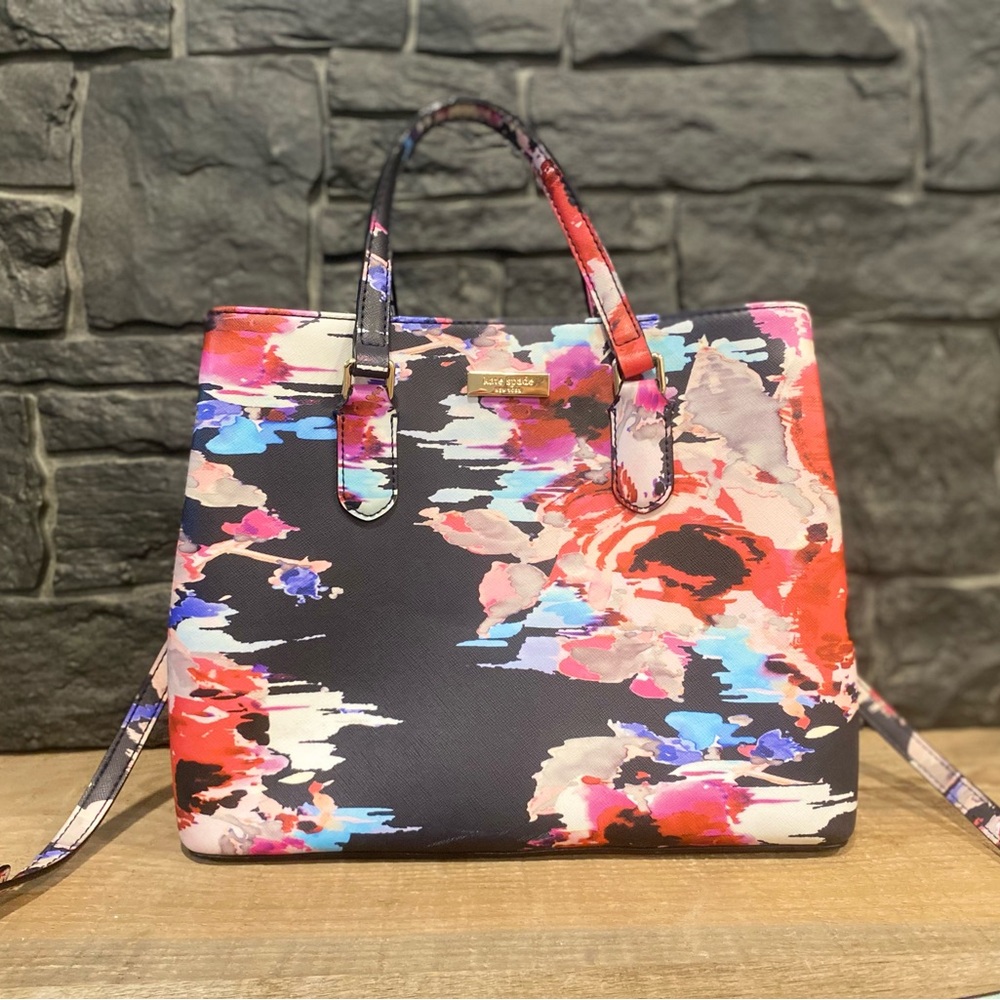 Stunning ♠️Kate Spade♠️ Floral Satchel🌺